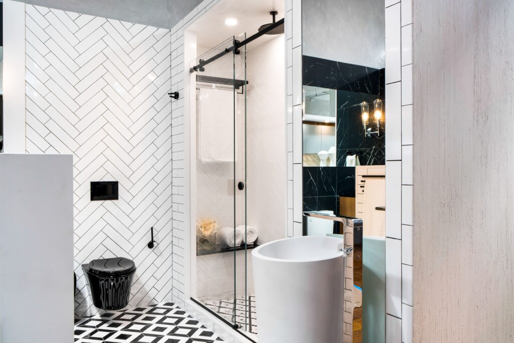 Checkered Bathroom Manhattan