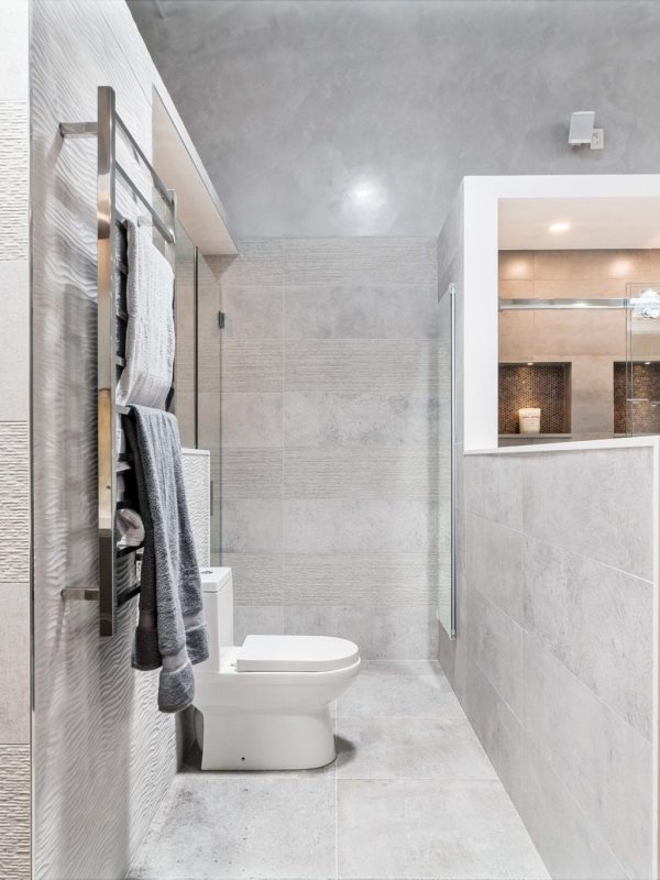 Klein Kitchen & Bath Showroom - Bathroom