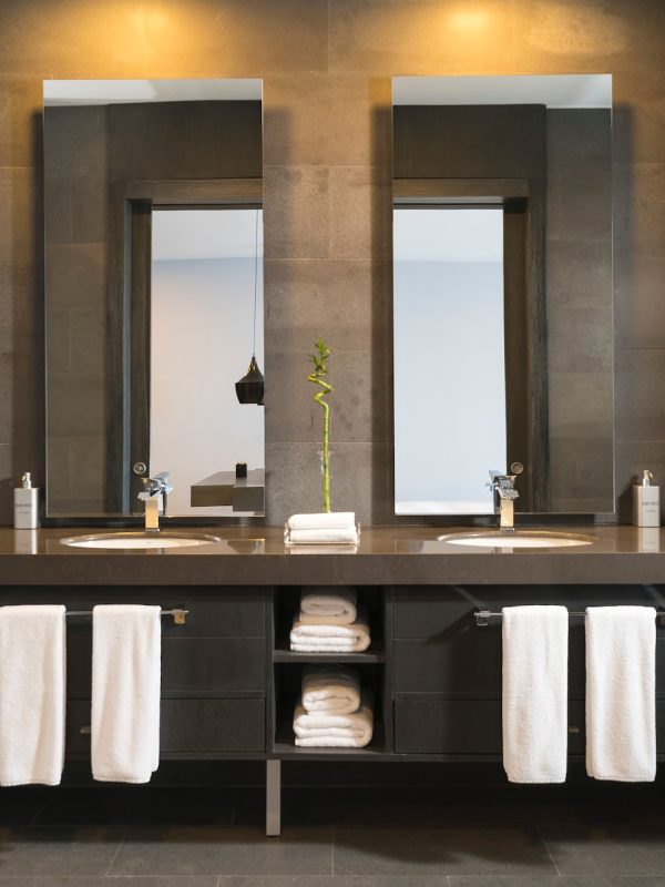 Brown luxury bathroom